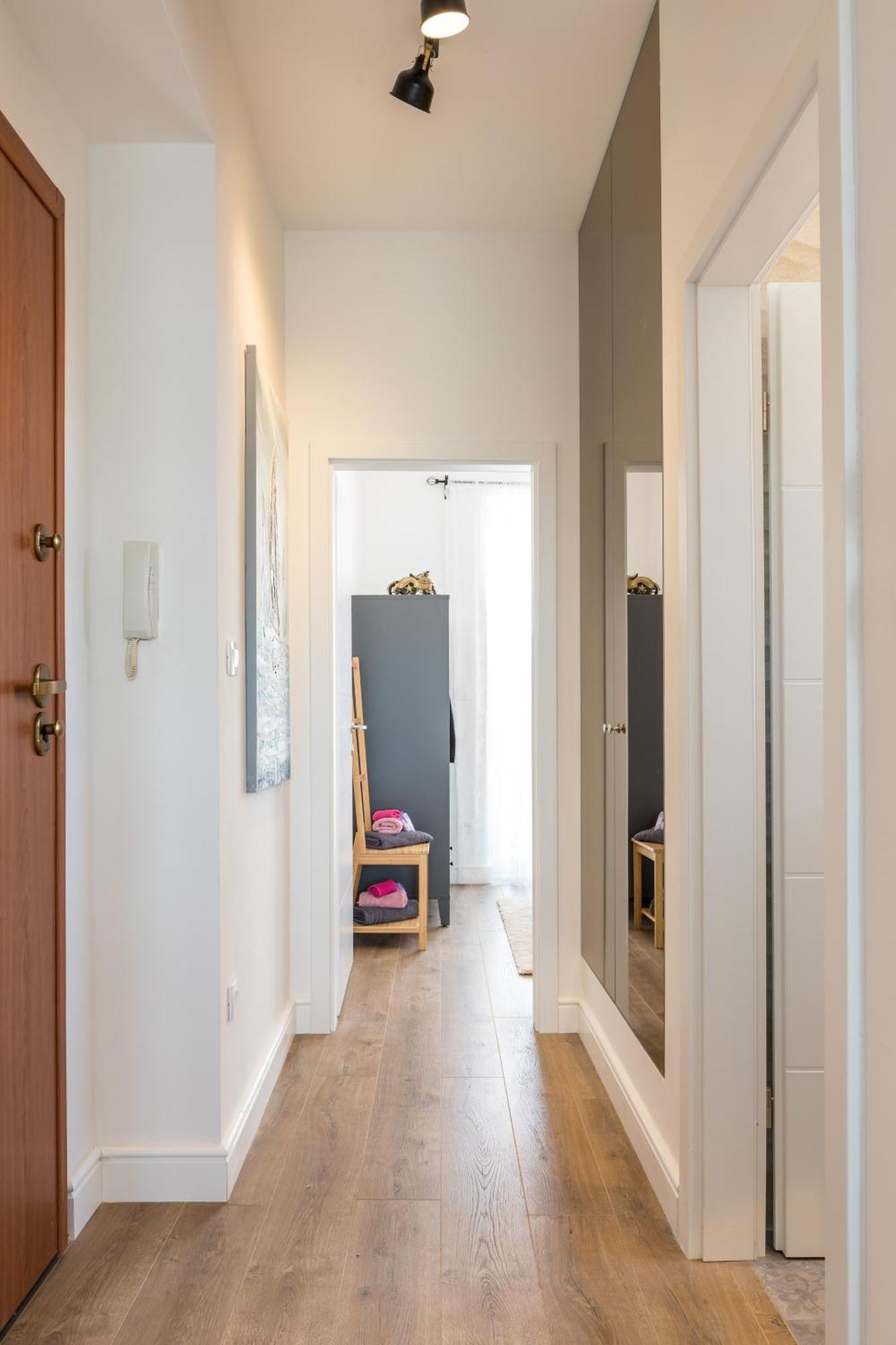 Romantic Apartment With Balcony Split Eksteriør billede